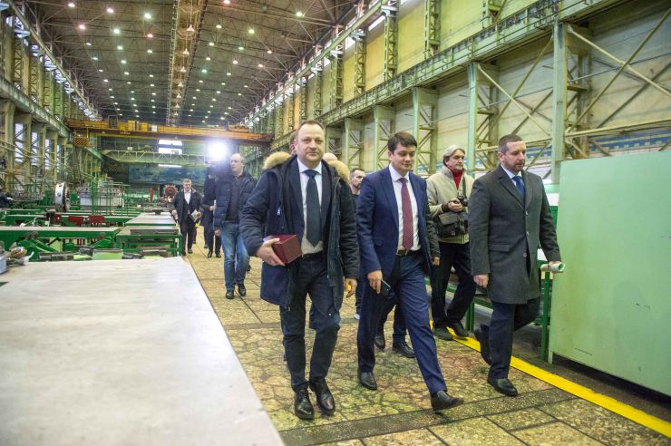 Робоча поїздка Голови Верховної Ради України Дмитра Разумкова до Херсонської, Миколаївської та Одеської областей.

Миколаїв. Ознайомлення з роботою державного підприємства 